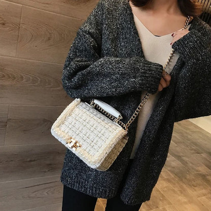 Elegante Tasche Mit Wolldetail