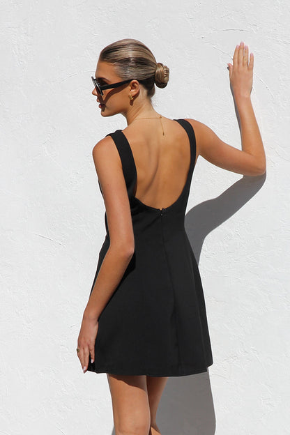 Ärmelloses Minikleid Mit Rundhalsausschnitt