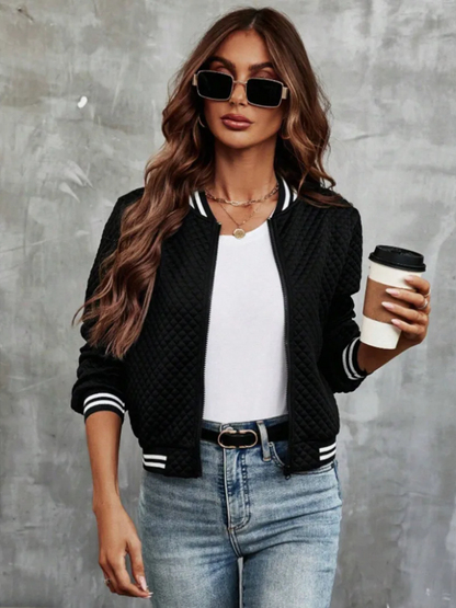 Bomberjacke Mit Leichtem Steppmuster Und Streifendetails