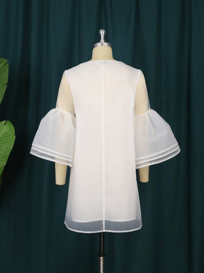 Rückenfreies Minikleid Mit Transparentem Detail