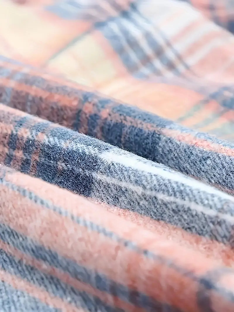 Stylische Jacke İm Hemdblusenstil Mit Karo-Details