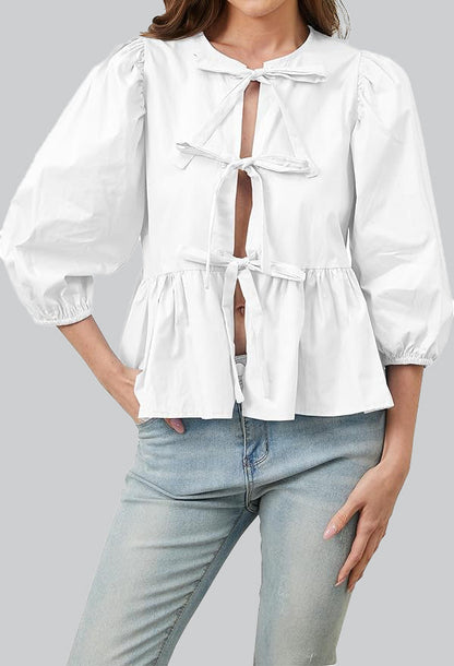 Kurze Bluse Mit Schleifendetail Und Rüschen