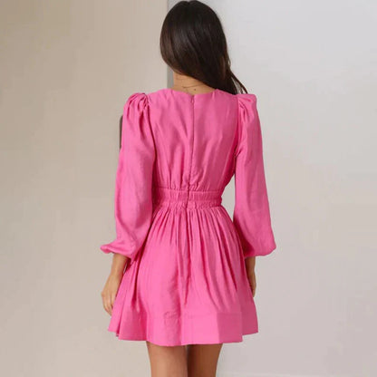 Elegantes Tief Ausgeschnittenes Minikleid
