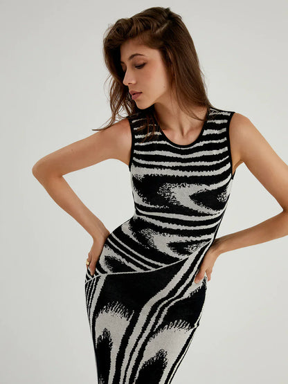 Elegantes Maxikleid Mit Rundhalsausschnitt Und Null Ärmeln