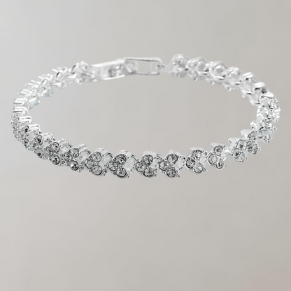 Tennisarmband Mit Leuchtendem Herz Und Zirkoniastein