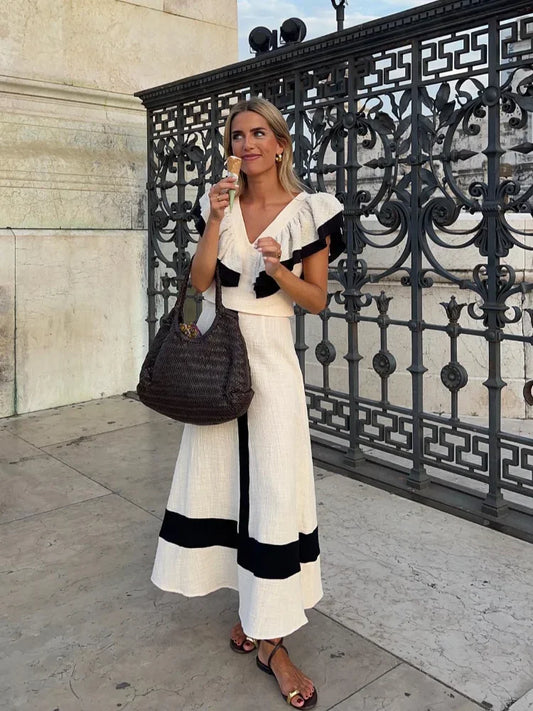 Maxikleid Mit Rüschenmuster Und V-Ausschnitt