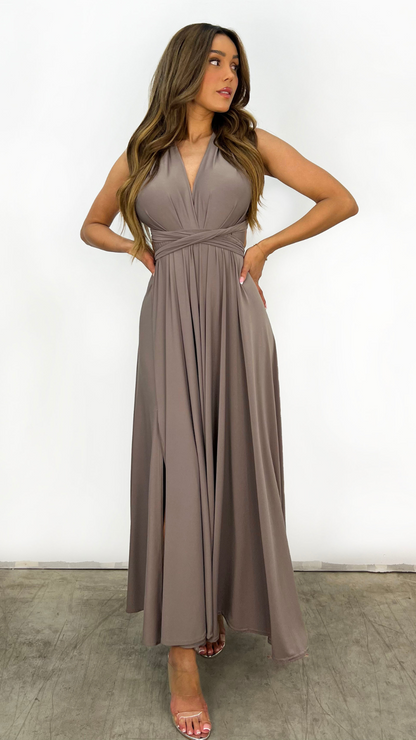 Rückenfreies Maxikleid Mit Plissee-Details