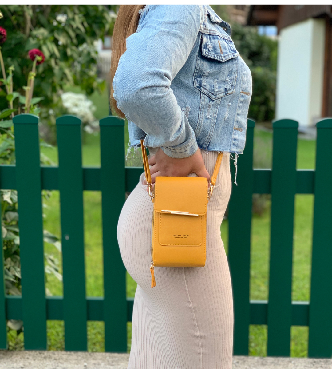 Hochwertige Handtasche İm Kompakten Design