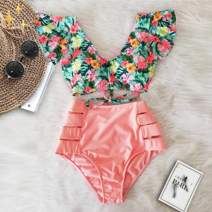 Bikini Mit Hoher Taille Und Stilvollem Muster