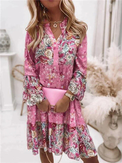 Sommerliches Kleid Mit Leuchtendem Glitzer Und Blumenmuster