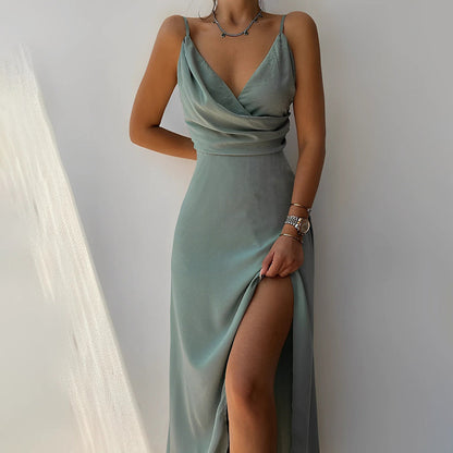 Tiefer Ausschnitt, Sommerkleid Aus Satin