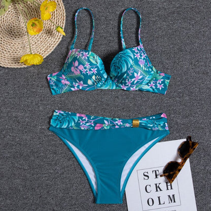 Stylischer Bikini Mit Blumenmuster