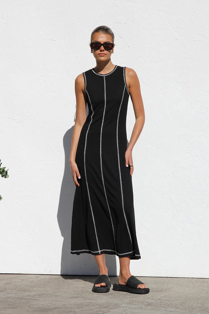 Elegantes Ärmelloses Midikleid Mit Rundhalsausschnitt