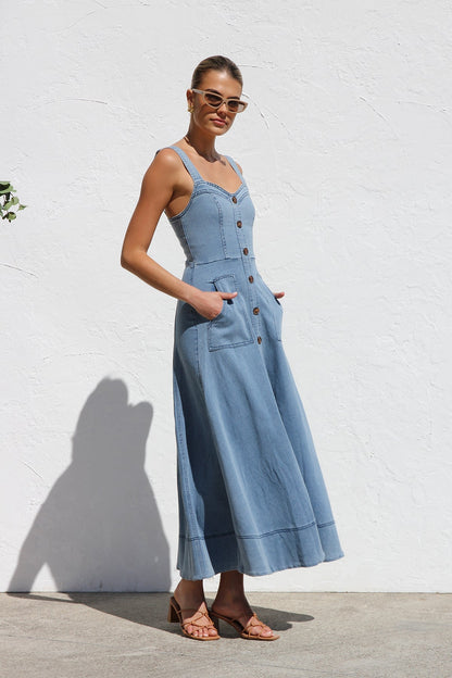 Elegantes Denim-Midikleid Mit Herzausschnitt