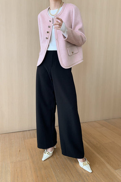 Stilvoller Und Eleganter Designpullover