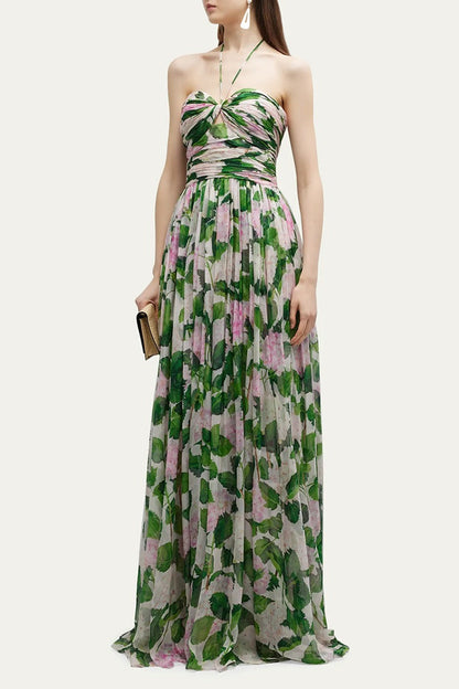 Elegantes Maxikleid Mit Tiefem Ausschnitt