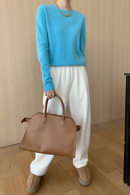 Stilvoller Und Eleganter Designpullover