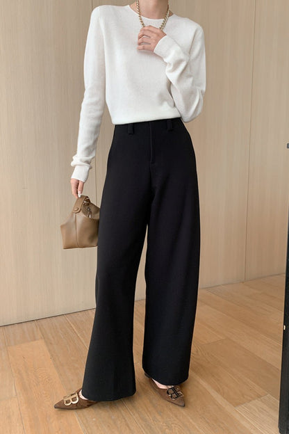 Stilvoller Und Eleganter Designpullover