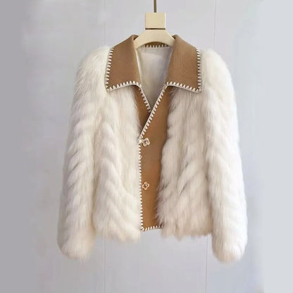 Kleine Und Weiche Vintage-Jacke