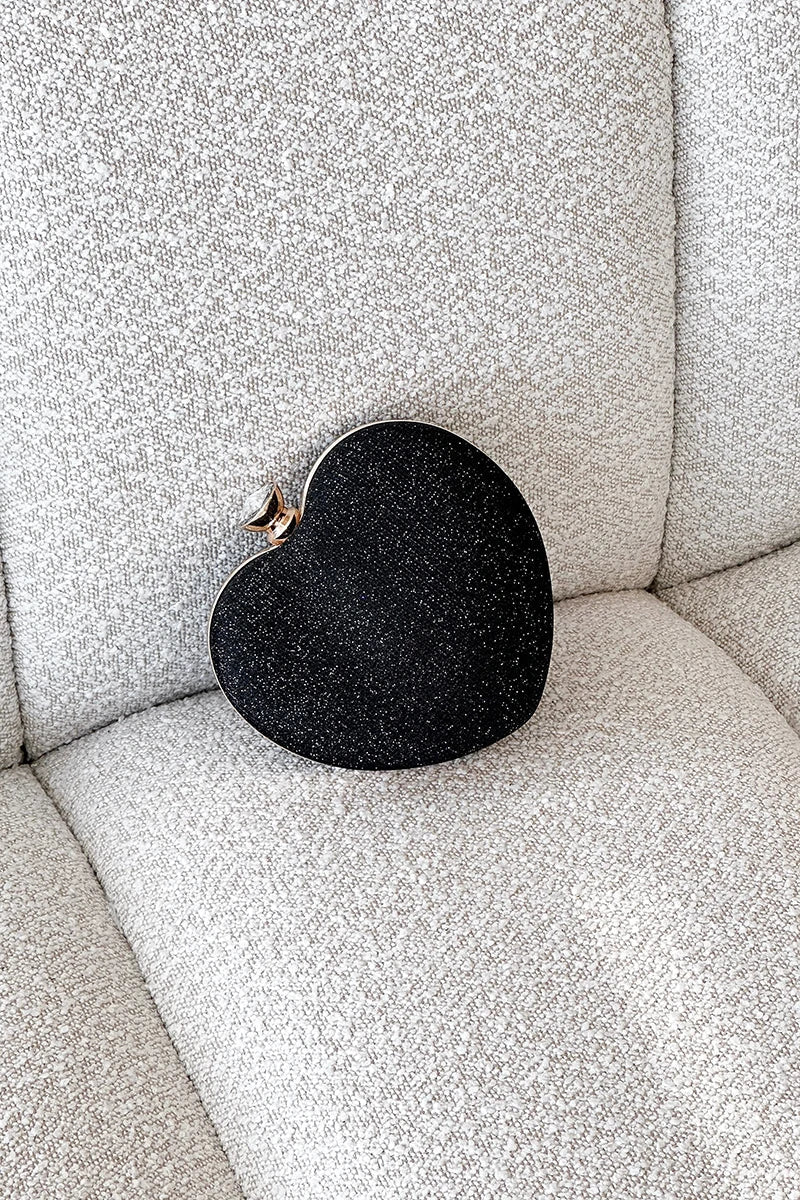 Herzförmige Clutch