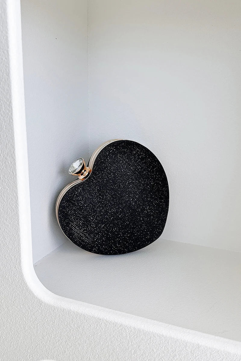 Herzförmige Clutch