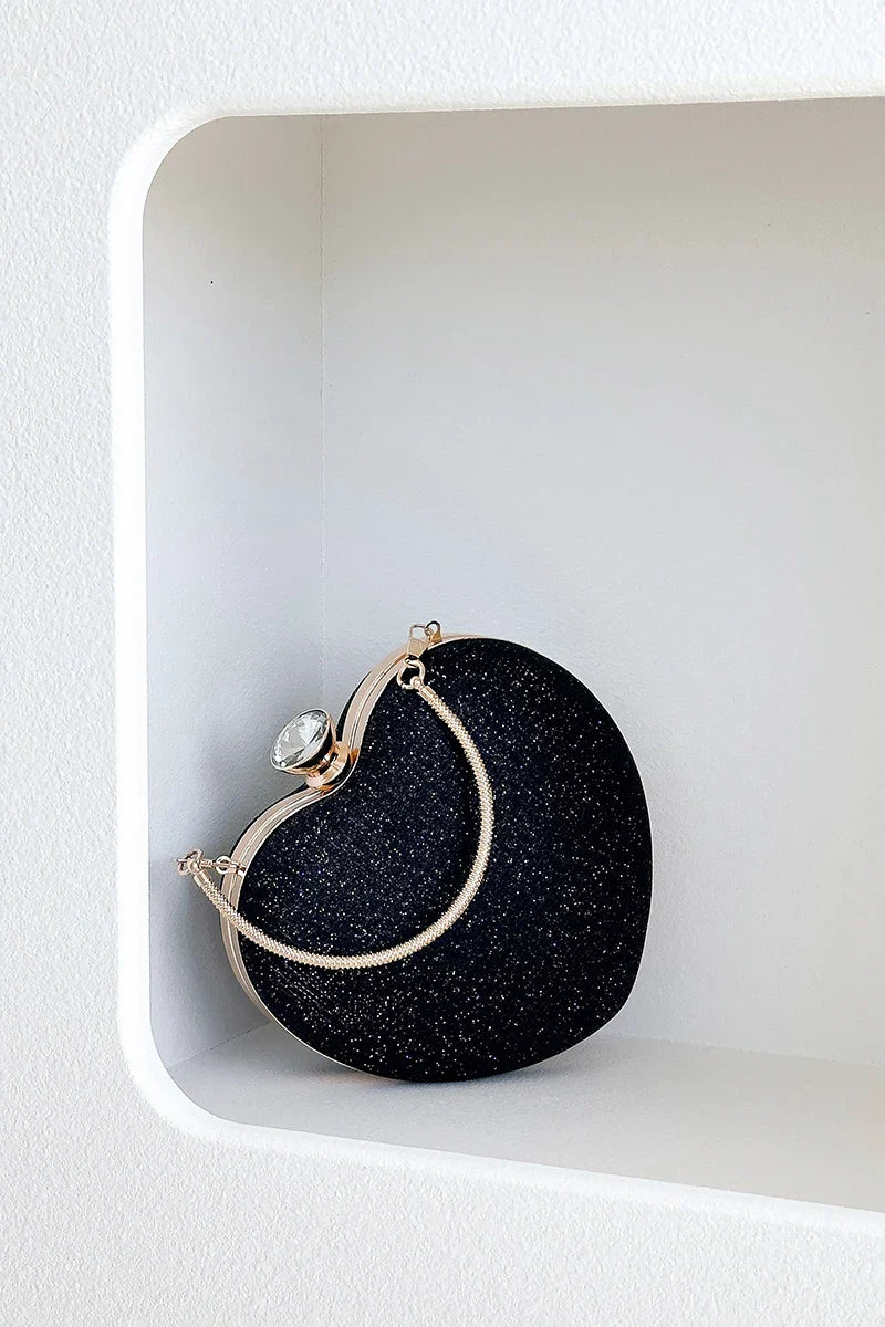 Herzförmige Clutch