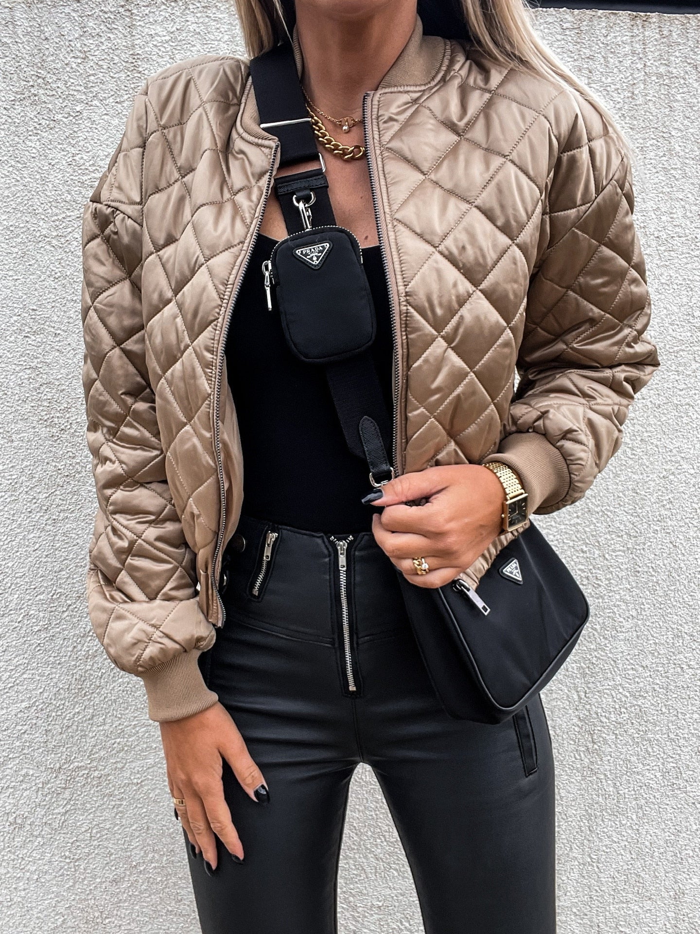 Stilvolles Design, Elegante, Weiche Steppjacke