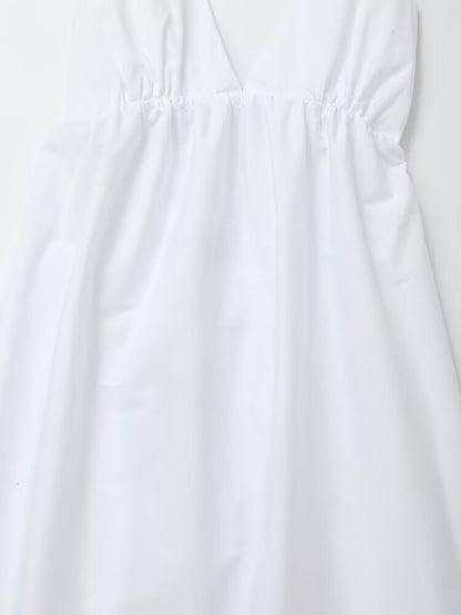 Elegantes Midikleid Mit Tiefem Rücken