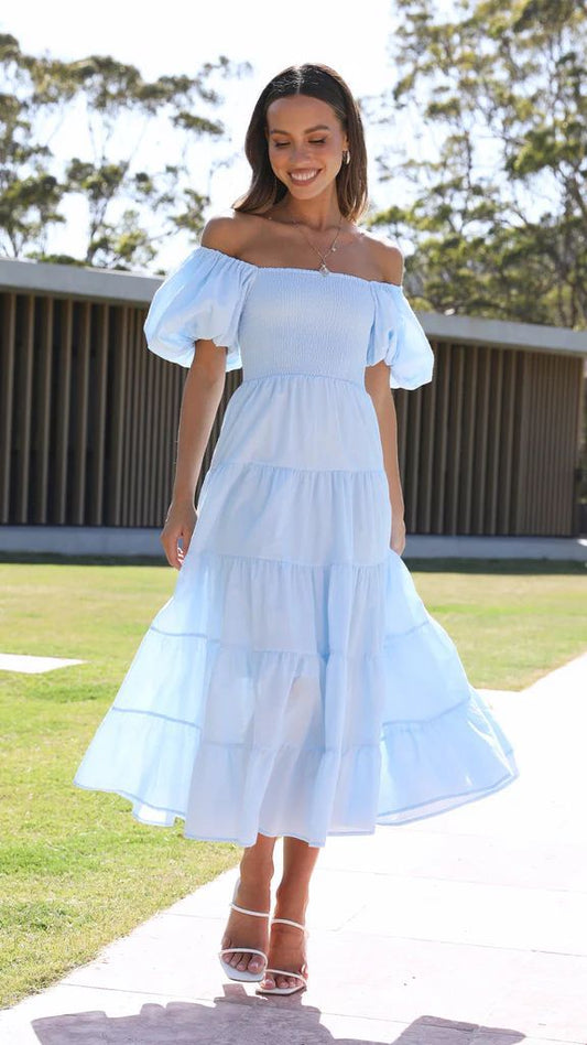 Schulterfreies Midikleid