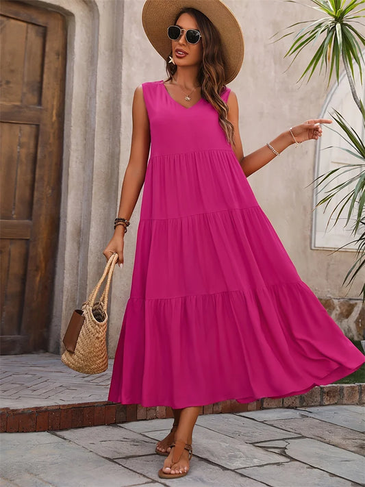 Langes Kleid Mit V-Ausschnitt Und Lockerem Schnitt Und Rüschen