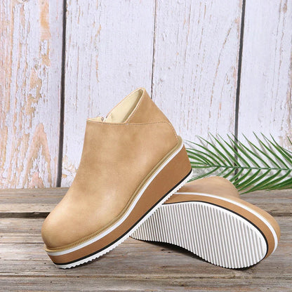 Stiefel Mit Reißverschluss İm Eleganten Design