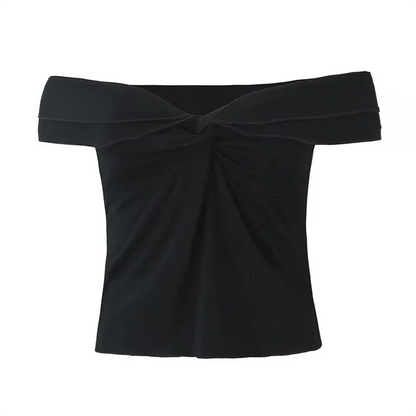 Eleganter Kurzer Anzug Mit Faltenrock