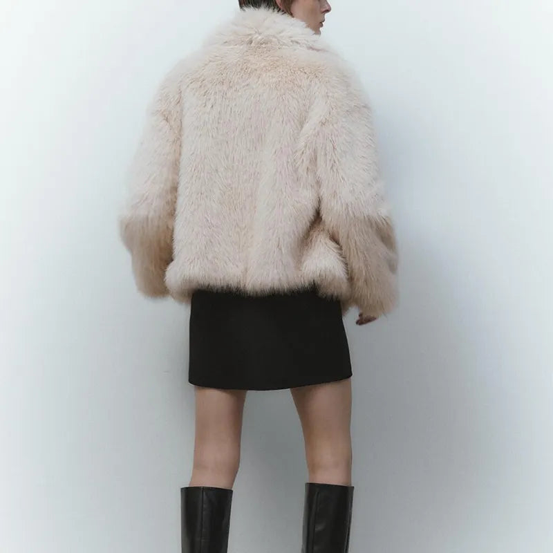 Stylische Jacke Mit Plüschdetails