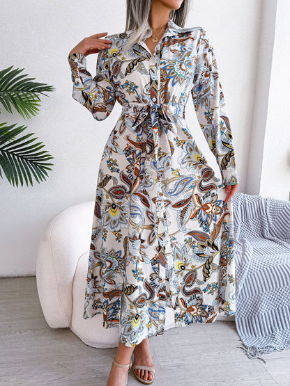 Midikleid Mit Hemdkragen Und Blumenmuster