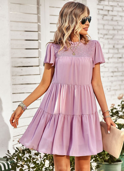 Kurzärmliges Minikleid Mit Volantdetail