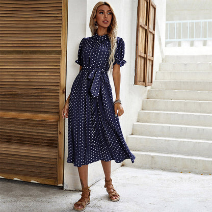 Midikleid Mit Punktmuster Und Taillenschnürung