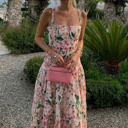 Ärmelloses Und Rückenfreies Trägerloses Langes Sommerkleid