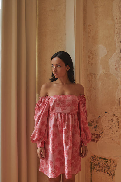 Schulterfreies Minikleid