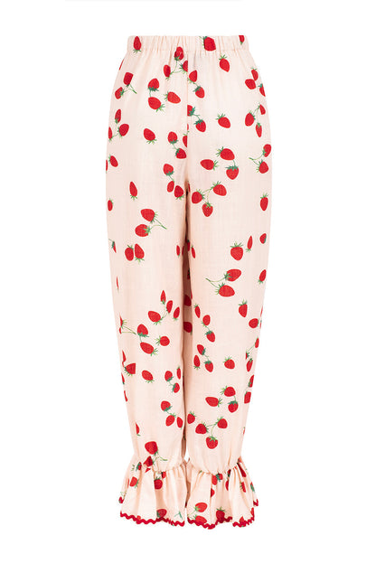 Pyjama Mit Erdbeermuster İm Stilvollen Design