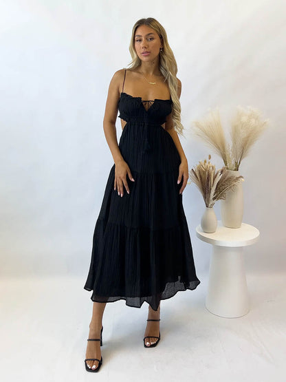 Elegantes Midikleid Mit Dünnen Trägern