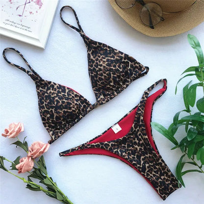 Stylischer Bikini Mit Leopardenmuster