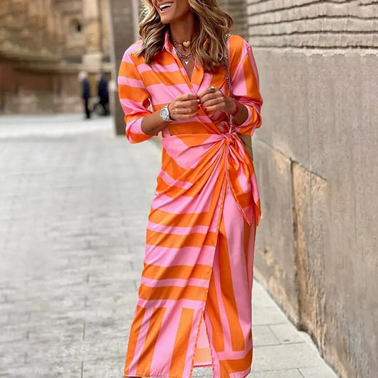 Schickes Midikleid Mit Halben Ärmeln Und Print