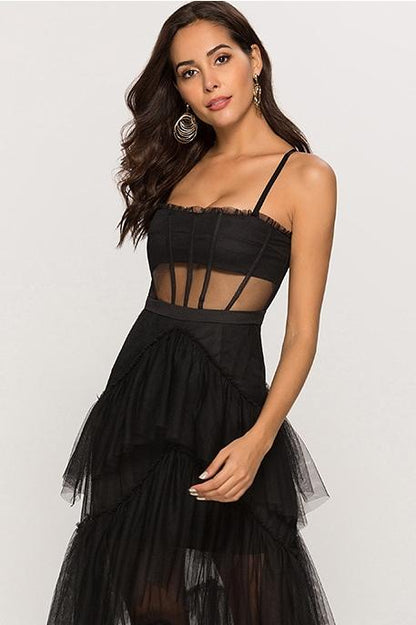 Maxi-Unterkleid Aus Netzstoff Mit Mehrlagigem Oberteil