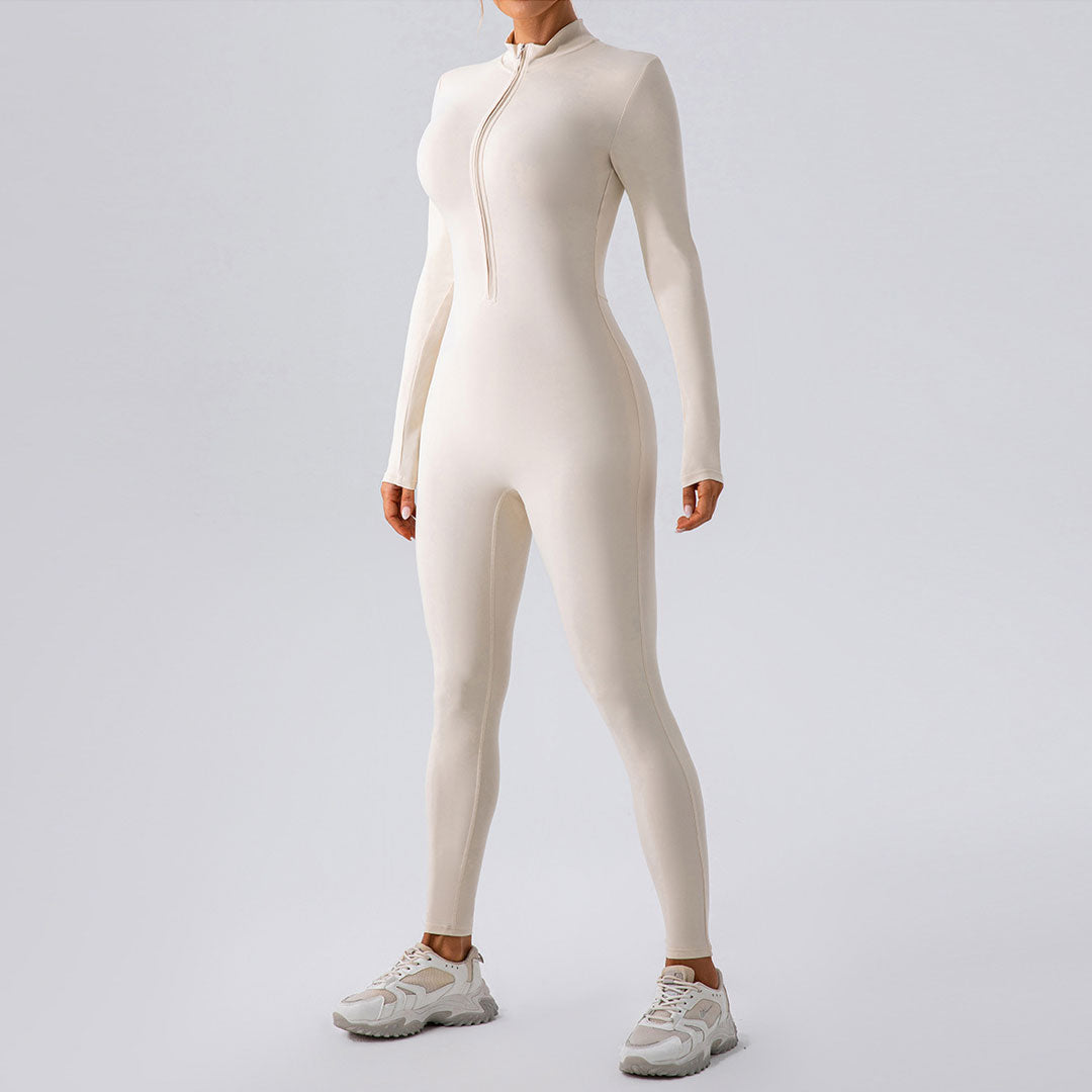 Beigefarbener, Sportlicher Yoga-Jumpsuit Mit Halbem Kragen Und Reißverschluss Und Langen Ärmeln