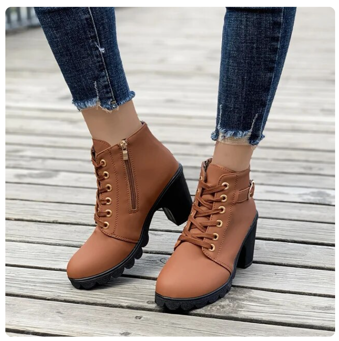 Stiefel Mit Hohen Absätzen