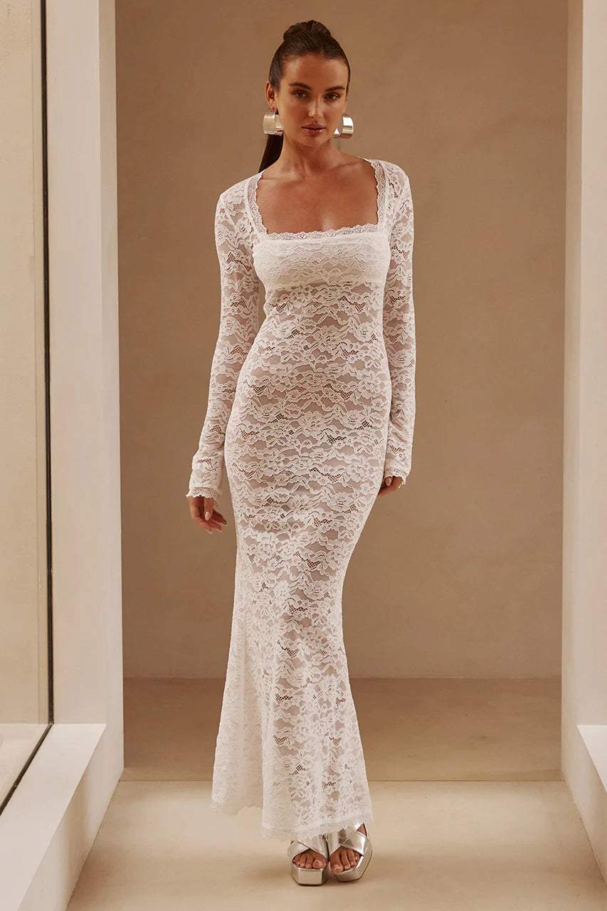 Maxikleid Aus Spitze Mit Eckigem Ausschnitt