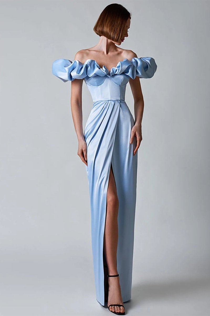 Schulterfreies Maxikleid Mit Schlitz