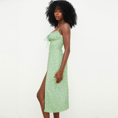Hellgrünes Gemustertes Midikleid Mit Hohem Schlitz – Bustier Zum Schnüren