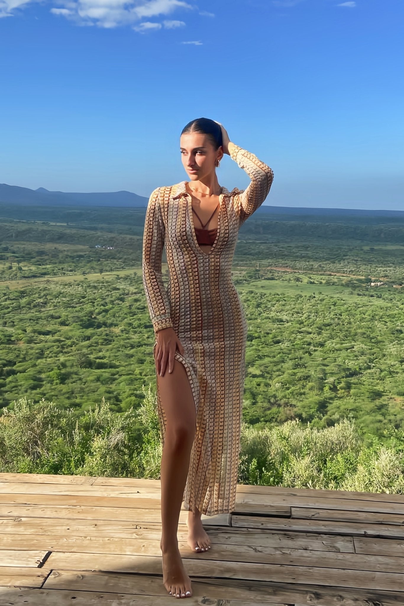 Maxikleid Aus Spitze Mit V-Ausschnitt