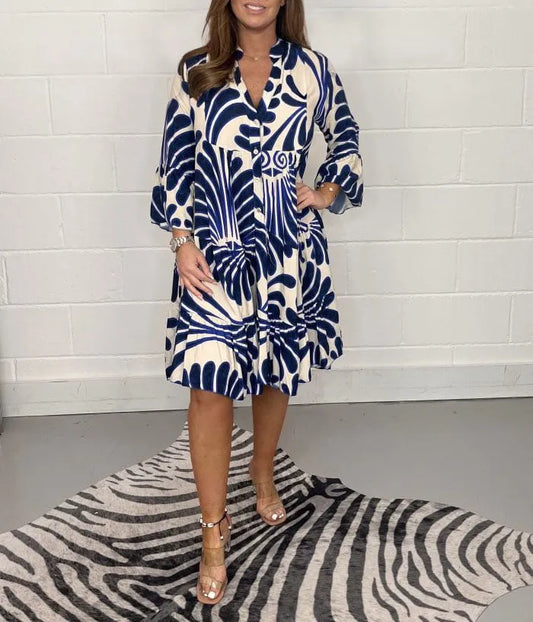 Sommerkleid Mit V-Ausschnitt Und Blumendruck